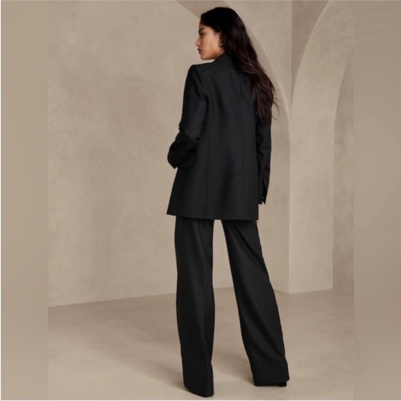 AS IS! Banana Republic Black Lido Sculpted Wool Blazer - Size 2 - Picture 2 of 9